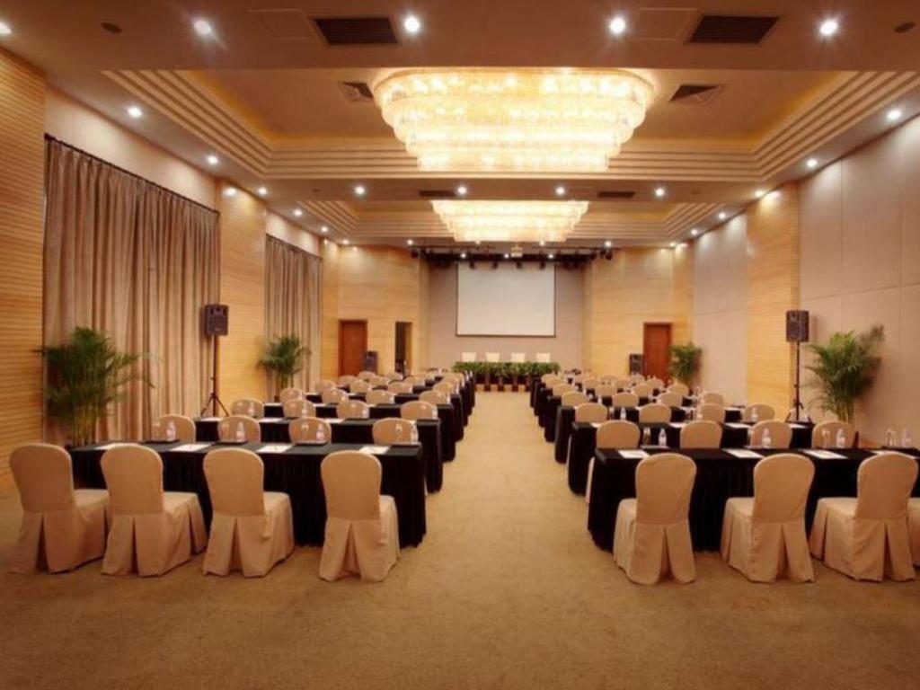 Timton Fuhe Hotel Sanya Exterior photo