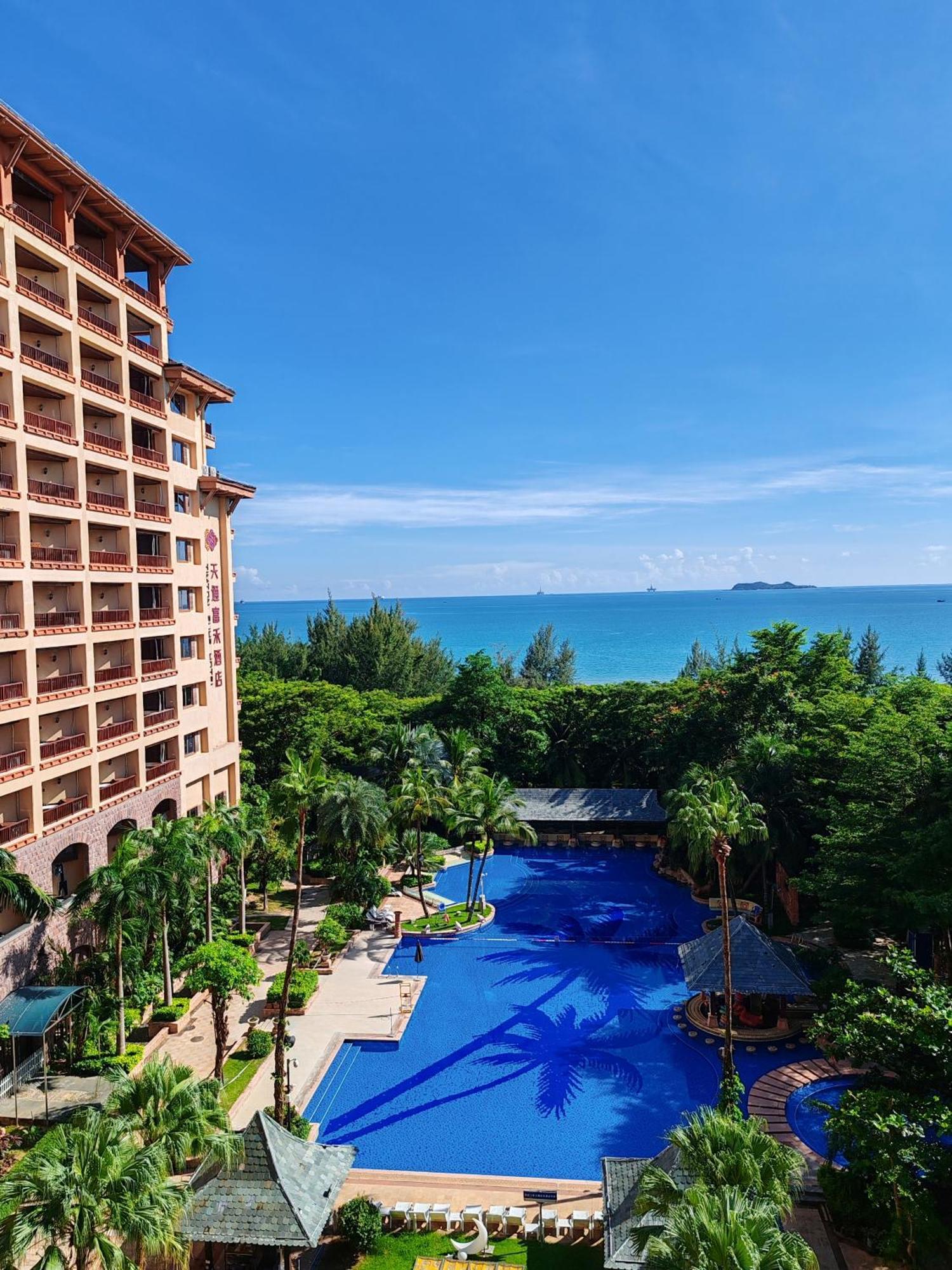 Timton Fuhe Hotel Sanya Exterior photo